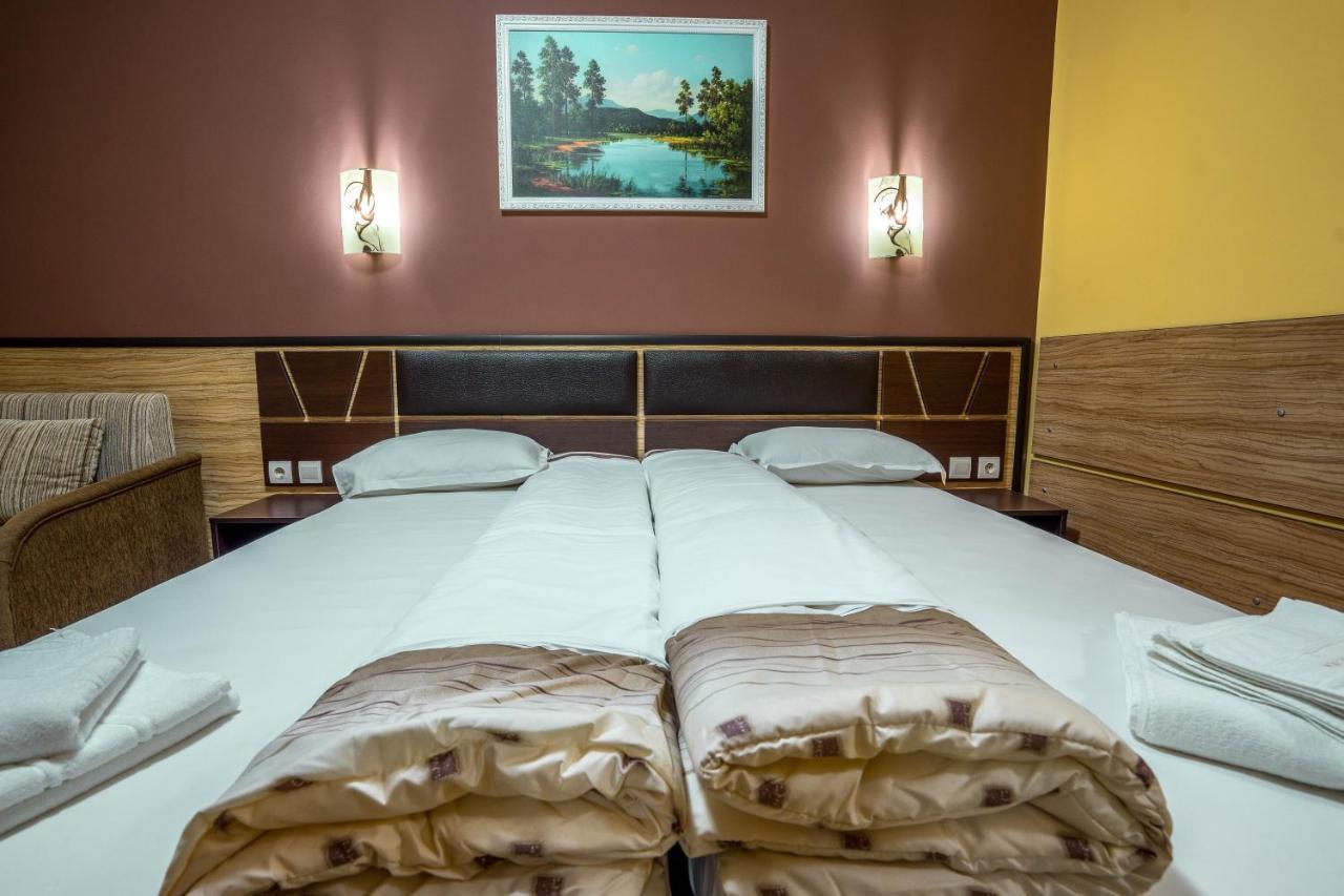 Hotel Luxor لوزينيتس المظهر الخارجي الصورة
