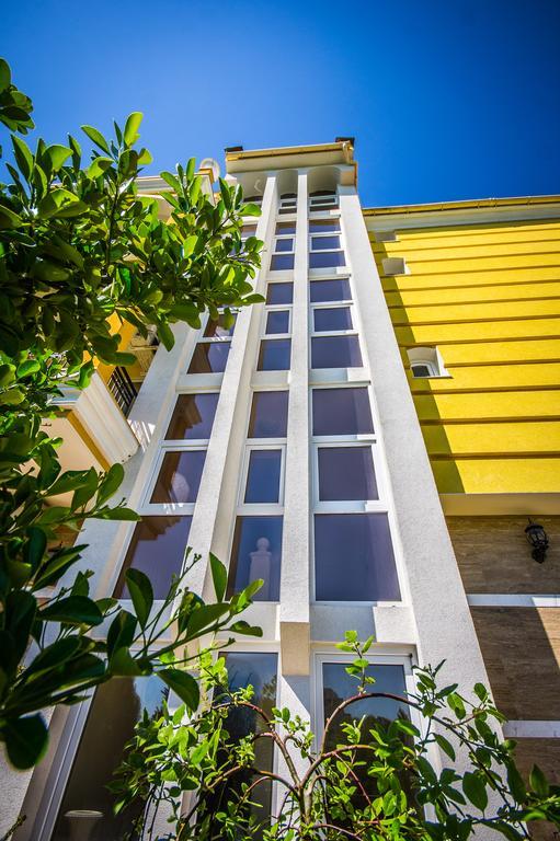 Hotel Luxor لوزينيتس المظهر الخارجي الصورة